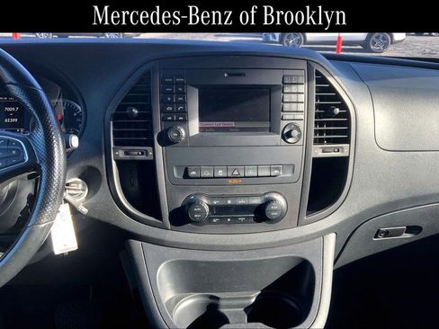 Used 2019 Mercedes-Benz Metris Passenger image 6