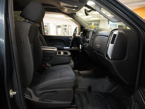 Used 2019 Chevrolet Silverado 1500 LT image 24
