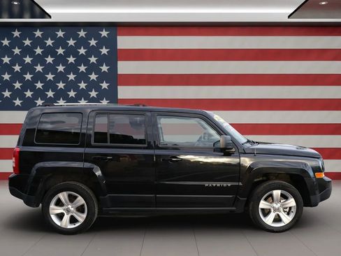 Used 2016 Jeep Patriot High Altitude image 6