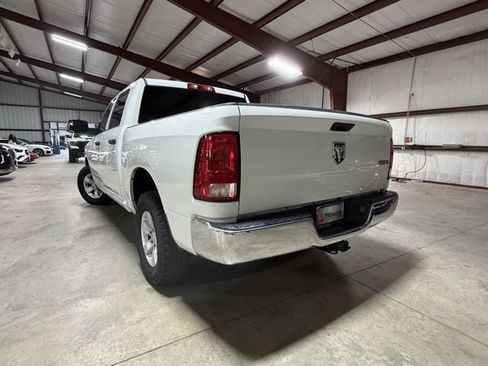 Used 2022 RAM 1500 Tradesman w/ Chrome Appearance Group image 8