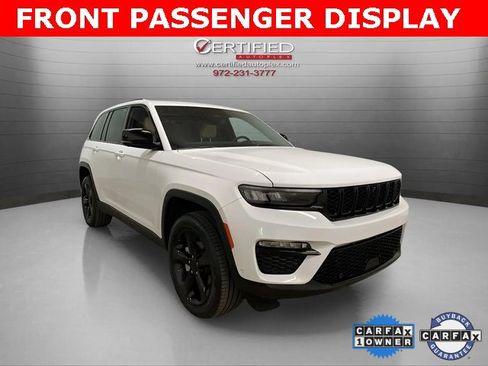 Used 2023 Jeep Grand Cherokee Limited w/ Luxury Tech Group II image 3
