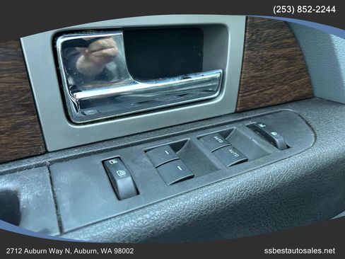 Used 2013 Ford F150 Lariat w/ Luxury Equipment Group image 14