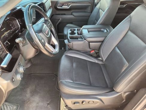 Certified 2025 GMC Sierra 1500 SLT RWD image 13
