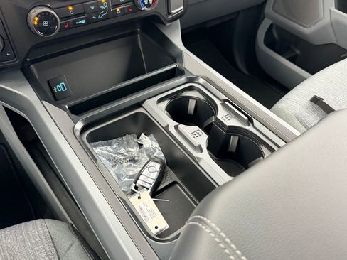 New 2026 Ford F250 XLT w/ XLT Premium Package image 26