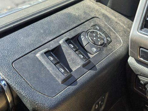 Used 2019 Ford F150 Platinum w/ Equipment Group 701A Luxury image 10