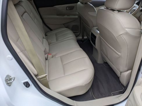 Used 2018 Nissan Murano Platinum image 23