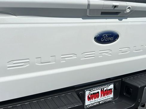 New 2025 Ford F350 Lariat image 13