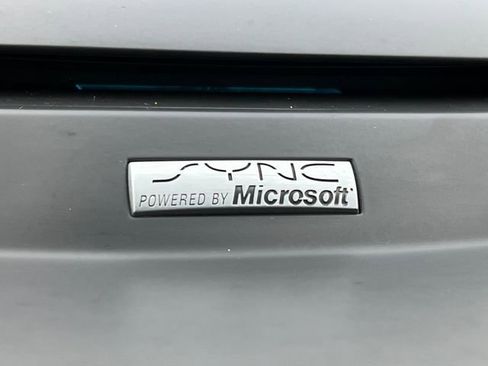 Used 2015 Ford Escape Titanium image 21