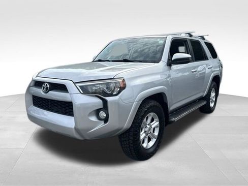 Used 2015 Toyota 4Runner SR5 AWD/4WD image 1