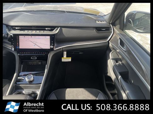 New 2026 Jeep Grand Cherokee Altitude AWD/4WD image 17