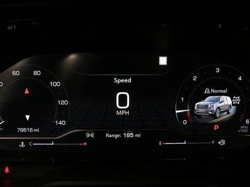 Used 2023 GMC Yukon XL Denali image 17