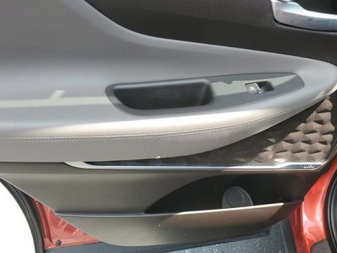 Used 2019 Hyundai Santa Fe SEL FWD image 15