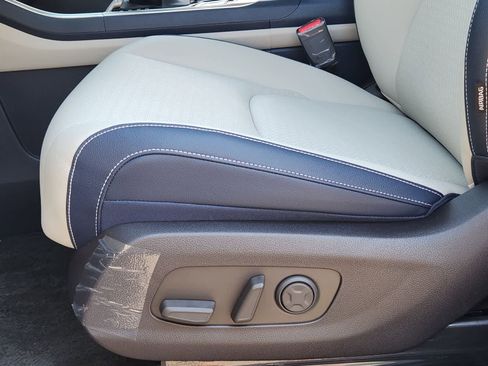 New 2026 Kia Carnival SX Prestige image 21