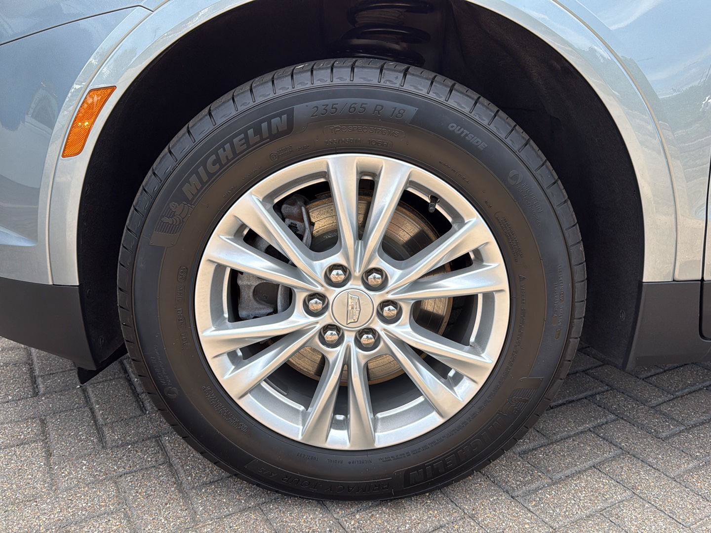 Certified 2024 Cadillac XT5 Luxury FWD image 9