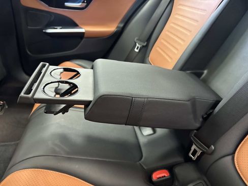 Used 2023 Mercedes-Benz C 300 4MATIC Sedan w/ AMG Line w/ Night Package image 13