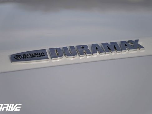 Used 2015 GMC Sierra 2500 SLT w/ Duramax Plus Package image 16