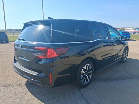 New 2026 Honda Odyssey EX-L image 5