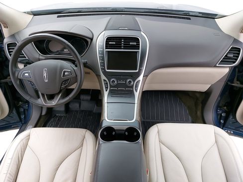 Used 2017 Lincoln MKX Select w/ Select Plus Package image 11