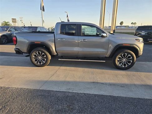 New 2026 GMC Canyon Denali image 4