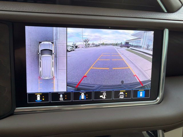 Used 2021 GMC Yukon Denali w/ Denali Premium Package AWD/4WD image 19