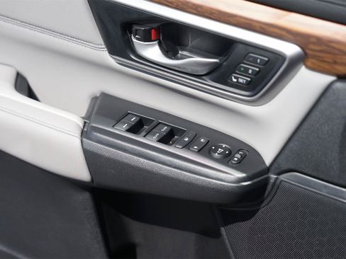 Used 2022 Honda CR-V Touring image 30