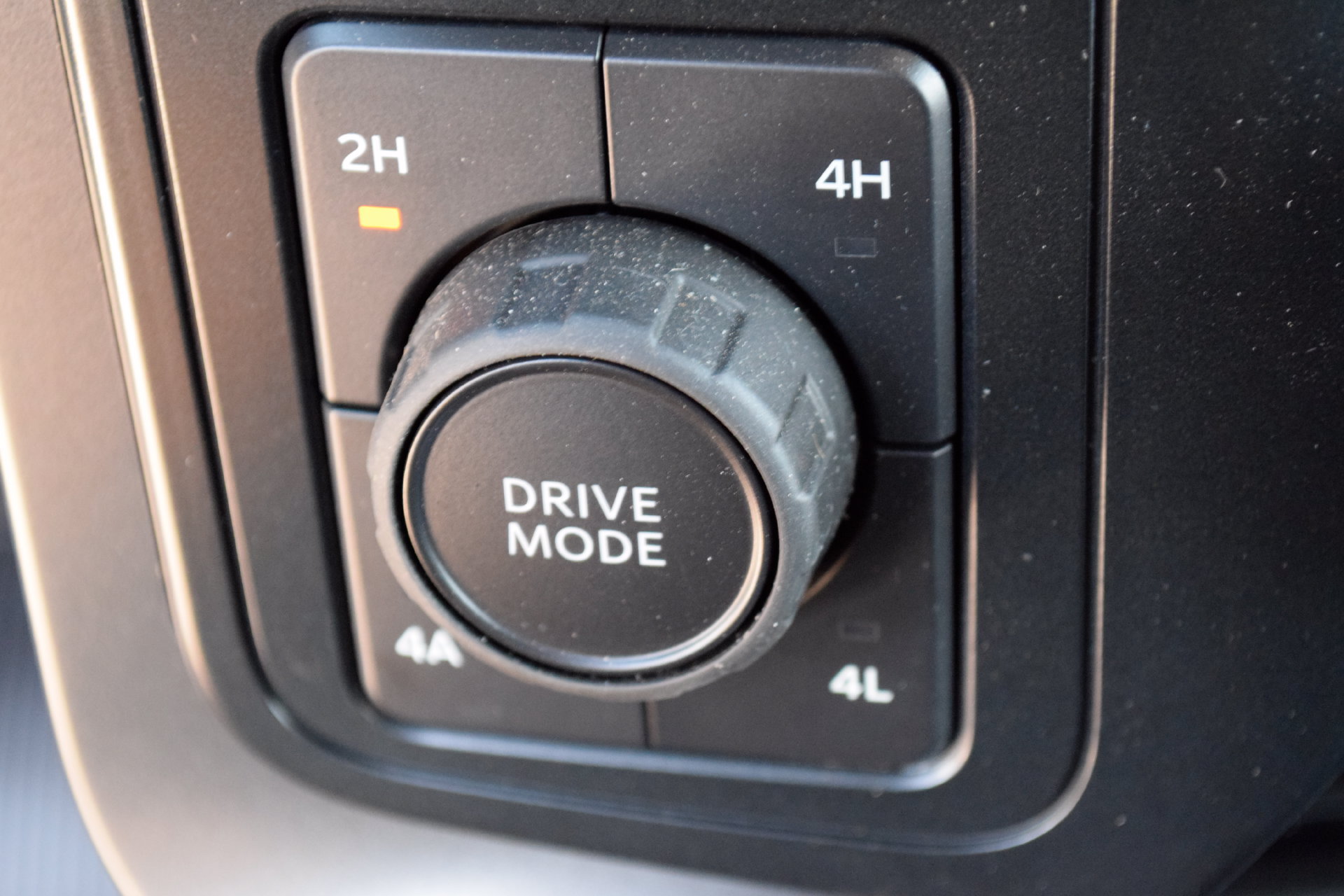 Used 2025 Ford F150 Lariat AWD/4WD image 13