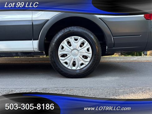 Used 2018 Ford Transit 150 XL image 64