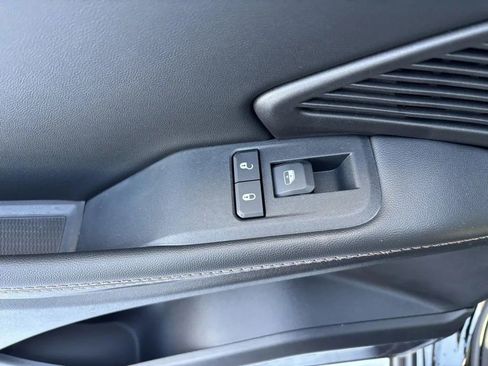 New 2026 Jeep Cherokee Limited AWD/4WD image 25