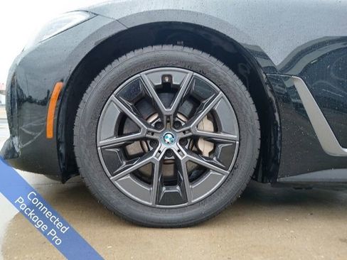 Used 2023 BMW i4 eDrive35 RWD image 5