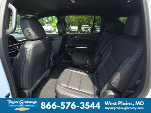 New 2026 Chevrolet Traverse Z71 w/ Enhanced Driving Package AWD/4WD image 28