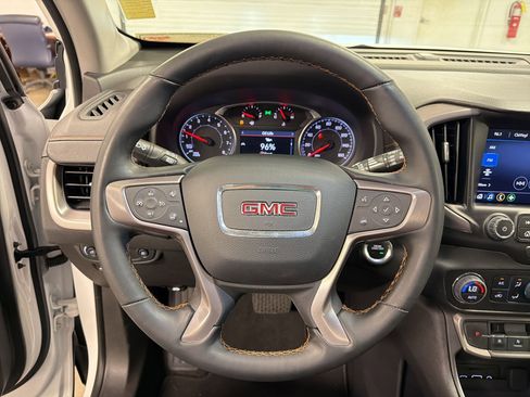 Used 2023 GMC Terrain AT4 AWD/4WD image 15