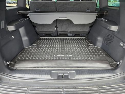 Used 2024 Lexus GX 550 AWD/4WD image 30