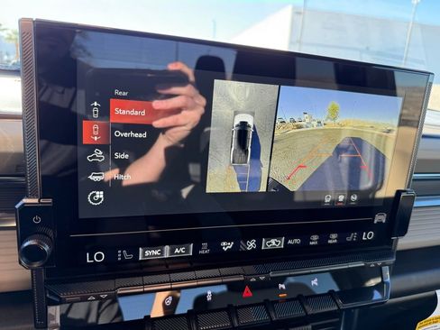 New 2026 GMC Hummer EV 4x4 Crew Cab image 28