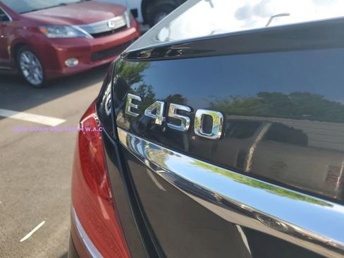 Used 2019 Mercedes-Benz E 450 4MATIC Sedan w/ Premium Package image 8