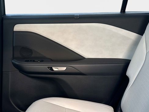 New 2026 Lexus TX 350 AWD image 13