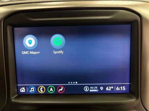 Used 2021 GMC Sierra 2500 AT4 w/ AT4 Premium Plus Package image 17