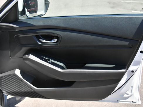 Used 2023 Honda Accord EX image 39