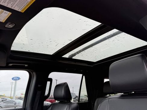 Used 2021 Ford Expedition Max XLT RWD image 19