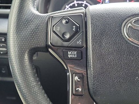 Used 2021 Toyota 4Runner TRD Off-Road Premium AWD/4WD image 20