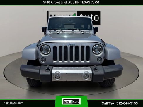 Used 2016 Jeep Wrangler Unlimited Sahara w/ Max Tow Package AWD/4WD image 9