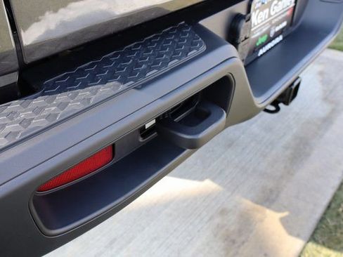 New 2026 Jeep Gladiator Willys image 28