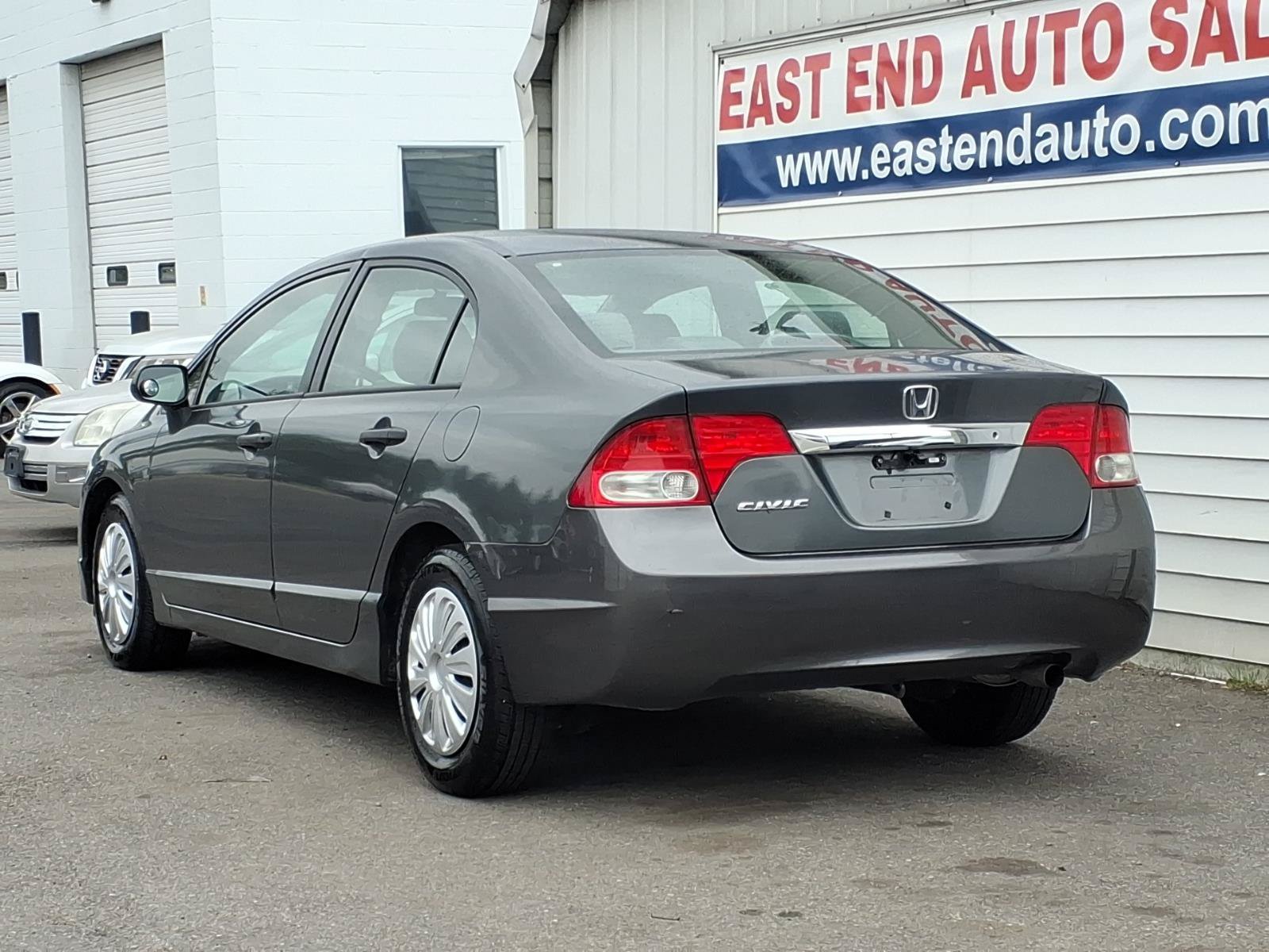 Used 2010 Honda Civic DX-VP image 3