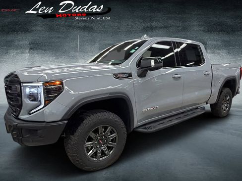 Used 2024 GMC Sierra 1500 AT4X image 2