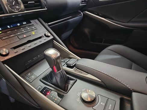 Used 2019 Lexus IS 300 w/ Navigation Package RWD image 27