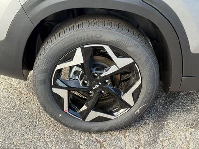 New 2026 Kia Seltos EX