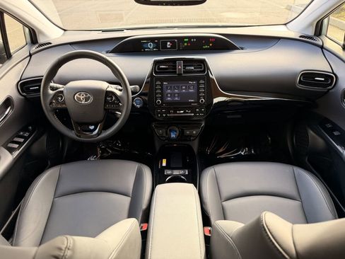 Used 2021 Toyota Prius XLE w/ Advanced Technology Package image 13