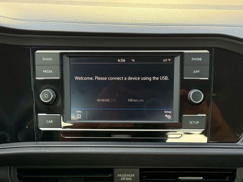 Used 2019 Volkswagen Jetta S w/ Driver Assistance Package image 22