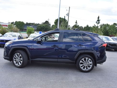 Used 2025 Toyota RAV4 XLE Premium FWD image 6