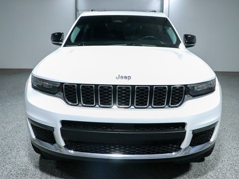 Used 2021 Jeep Grand Cherokee L Limited RWD image 4
