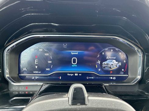 Certified 2025 Chevrolet Silverado 1500 High Country image 11